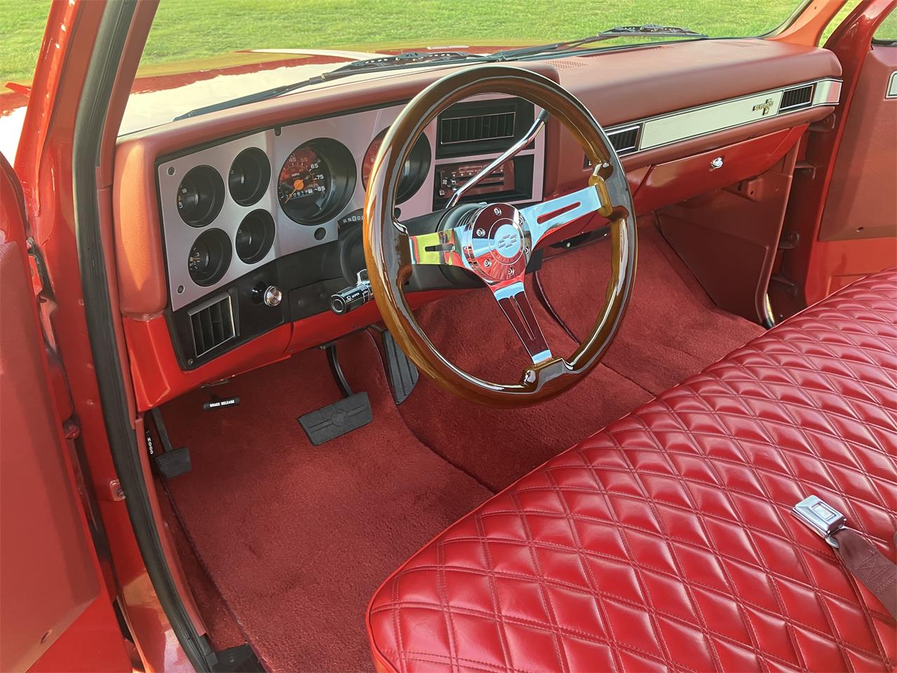 Chevrolet-C10-1987-Red-Red-15