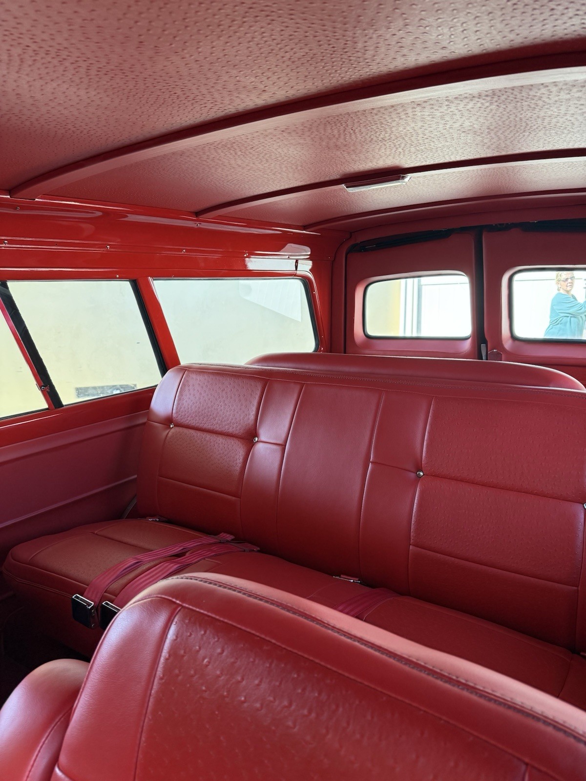 Chevrolet-C10-Suburban-1964-SUV-5
