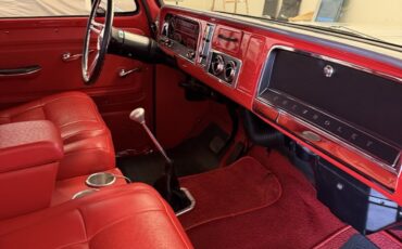 Chevrolet-C10-Suburban-1964-SUV-7