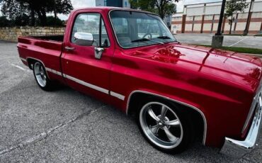 Chevrolet-C10-pickup-1983-red