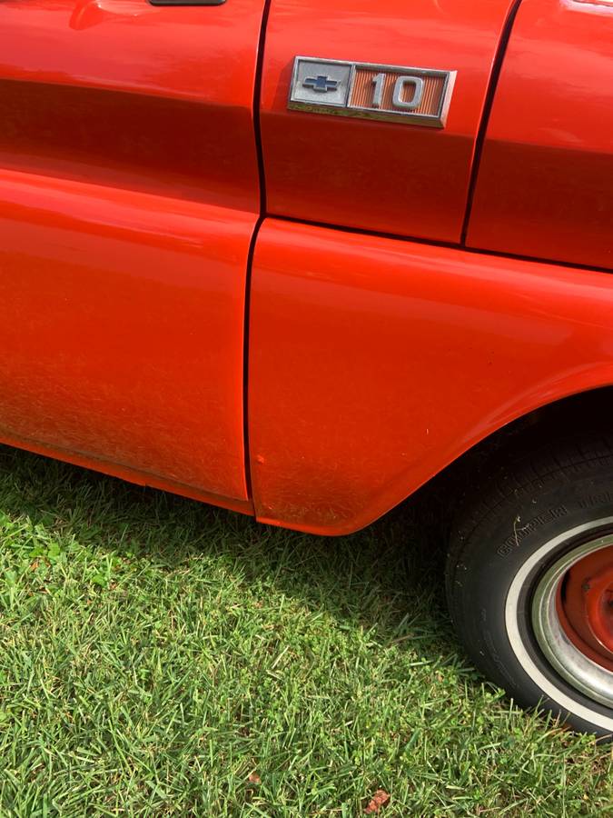 Chevrolet-C10-stepside-1965-custom-1