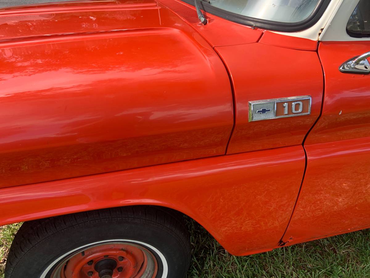 Chevrolet-C10-stepside-1965-custom-16