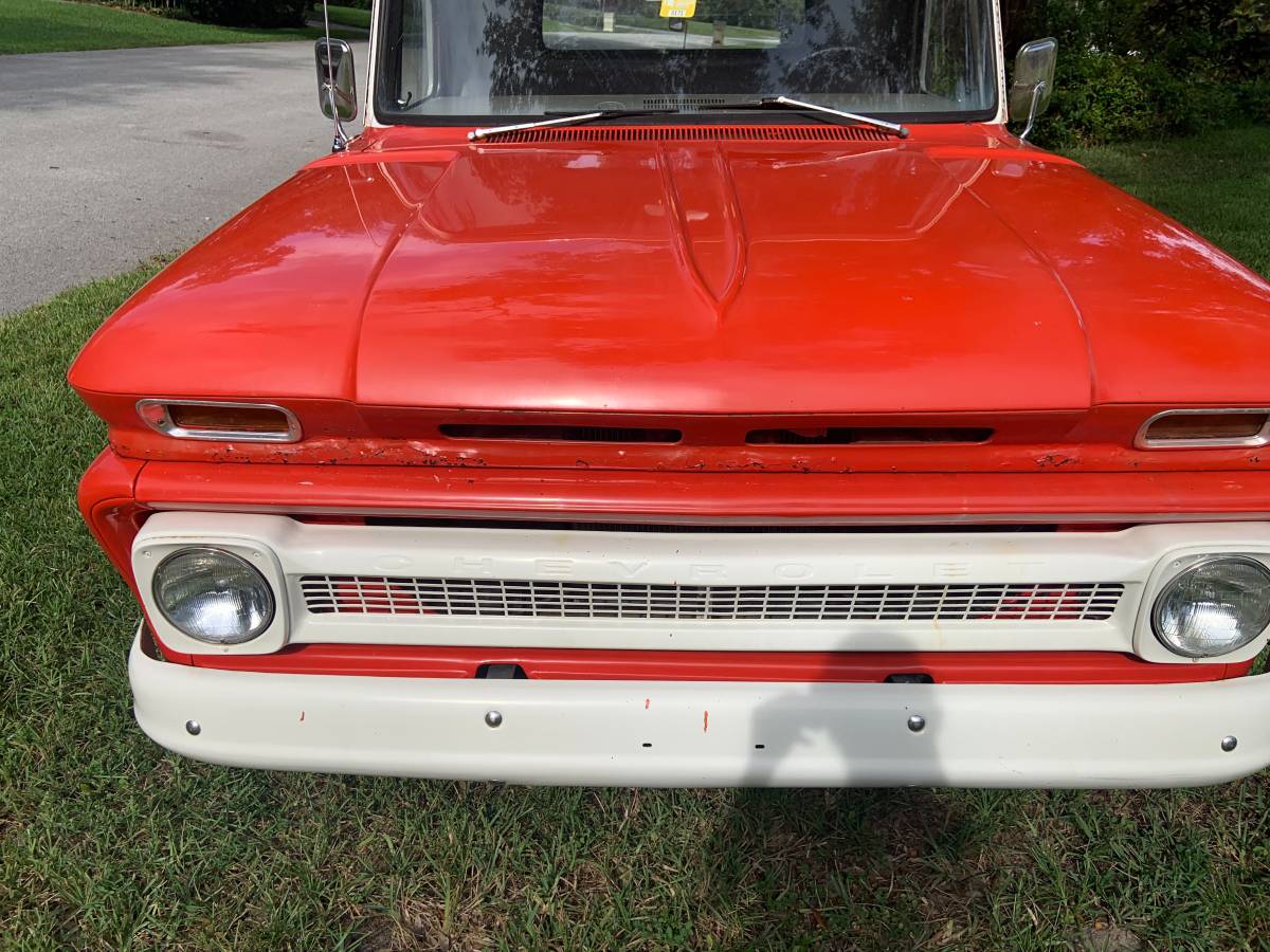 Chevrolet-C10-stepside-1965-custom-17