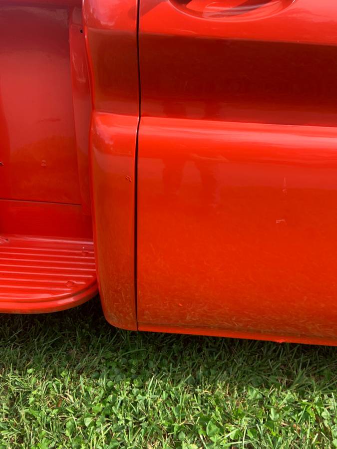 Chevrolet-C10-stepside-1965-custom-3