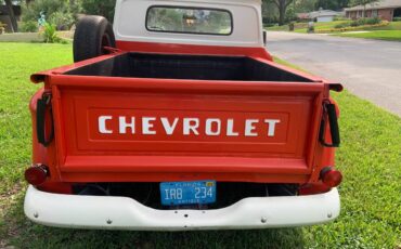 Chevrolet-C10-stepside-1965-custom-6