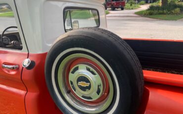 Chevrolet-C10-stepside-1965-custom-9