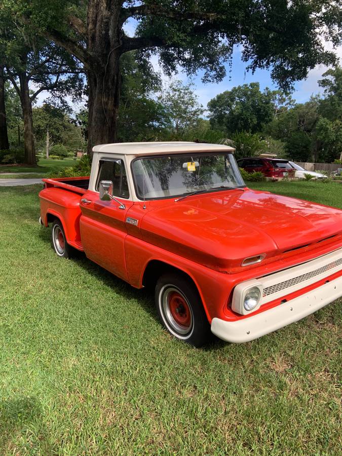 Chevrolet-C10-stepside-1965-custom