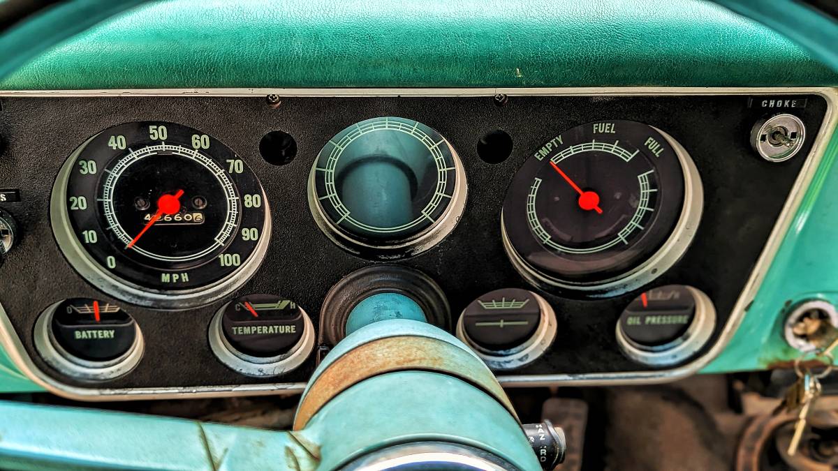 Chevrolet-C10-truck-1967-green-6