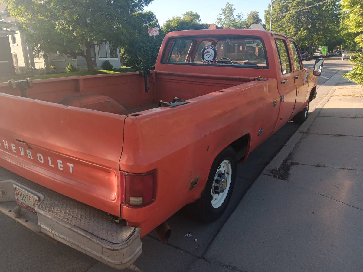 Chevrolet-C10-truck-1976-custom-10