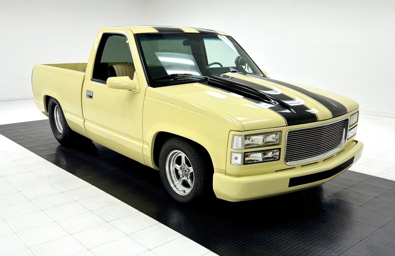 Chevrolet-C1500-1994-Butternut-Yellow-Black-12