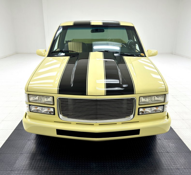 Chevrolet-C1500-1994-Butternut-Yellow-Black-13