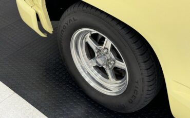 Chevrolet-C1500-1994-Butternut-Yellow-Black-16