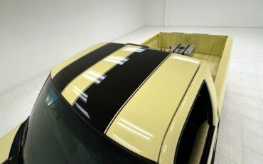 Chevrolet-C1500-1994-Butternut-Yellow-Black-19