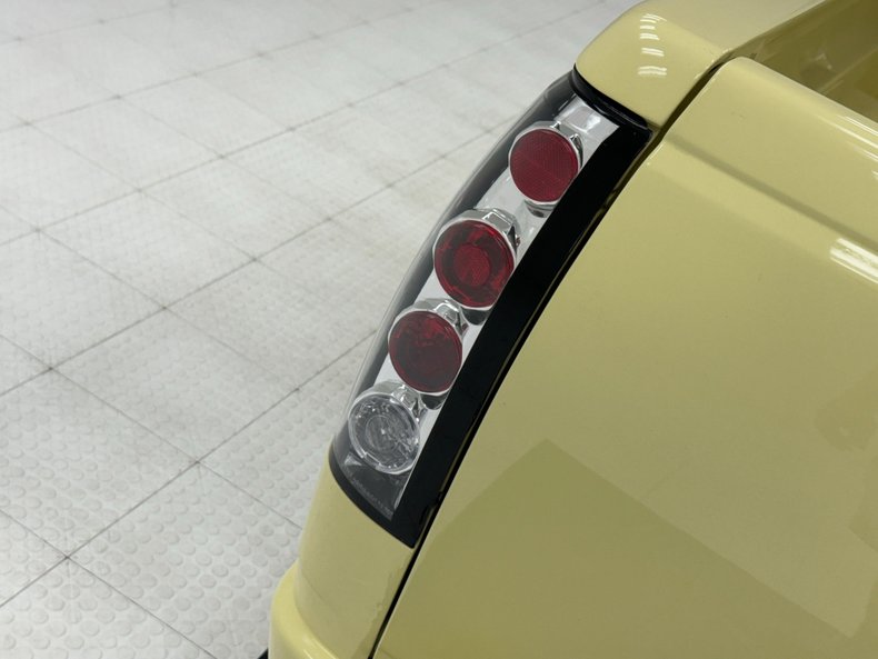 Chevrolet-C1500-1994-Butternut-Yellow-Black-23