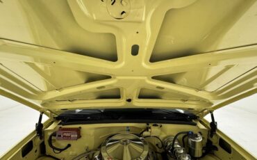 Chevrolet-C1500-1994-Butternut-Yellow-Black-24