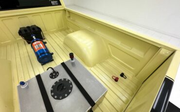 Chevrolet-C1500-1994-Butternut-Yellow-Black-30