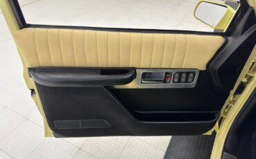 Chevrolet-C1500-1994-Butternut-Yellow-Black-34