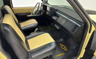 Chevrolet-C1500-1994-Butternut-Yellow-Black-40