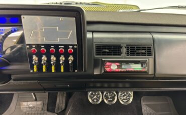 Chevrolet-C1500-1994-Butternut-Yellow-Black-46