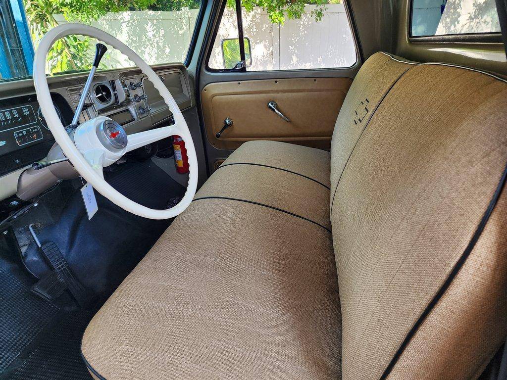 Chevrolet-C20-1964-12