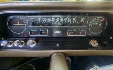 Chevrolet-C20-1964-17