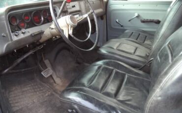 Chevrolet-C20-1966-13
