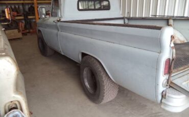 Chevrolet-C20-1966-4