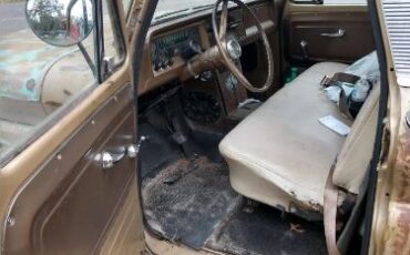 Chevrolet-C20-1966-Custom-10
