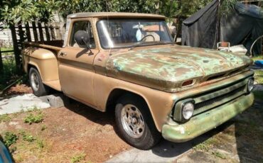 Chevrolet-C20-1966-Custom-2