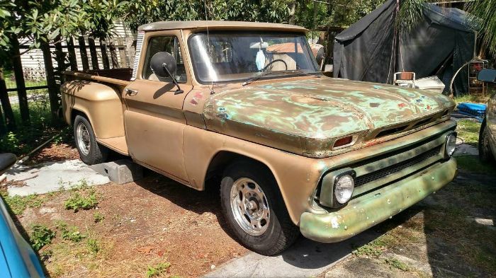 Chevrolet-C20-1966-Custom-2