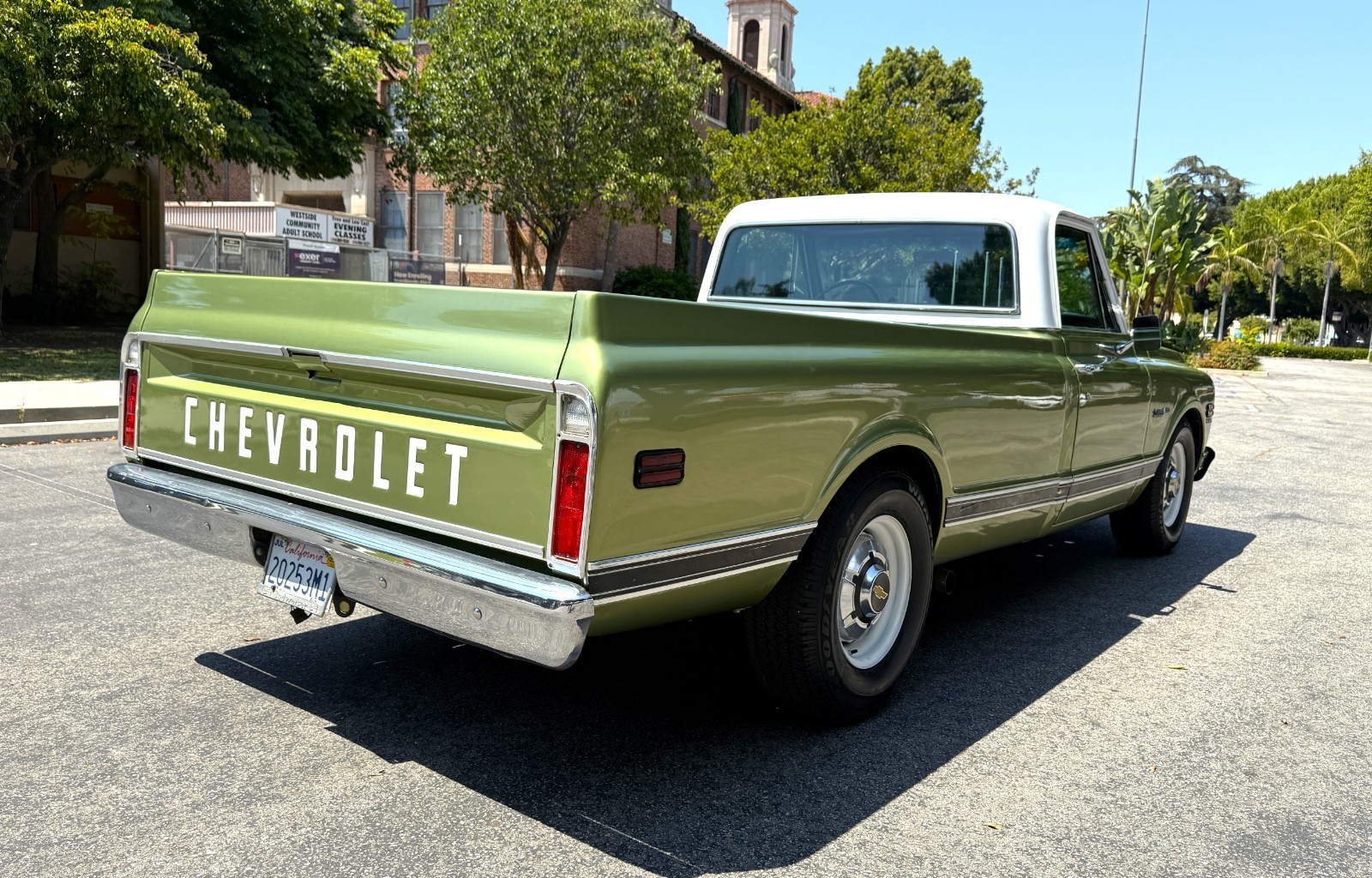 Chevrolet-C20-1972-Pickup-5