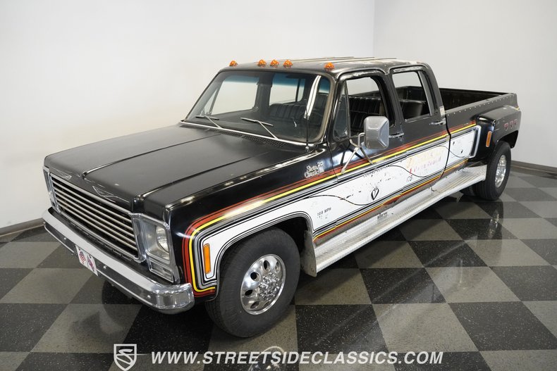 Chevrolet-C30-1979-Black-Patina-Black-10