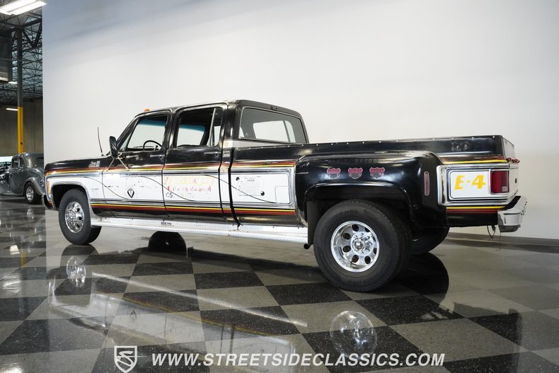 Chevrolet-C30-1979-Black-Patina-Black-12