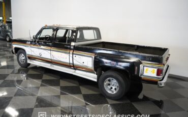 Chevrolet-C30-1979-Black-Patina-Black-13