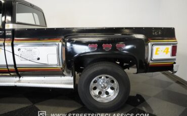 Chevrolet-C30-1979-Black-Patina-Black-14