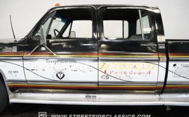 Chevrolet-C30-1979-Black-Patina-Black-15