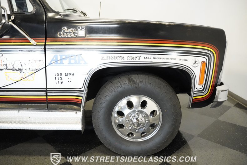 Chevrolet-C30-1979-Black-Patina-Black-33