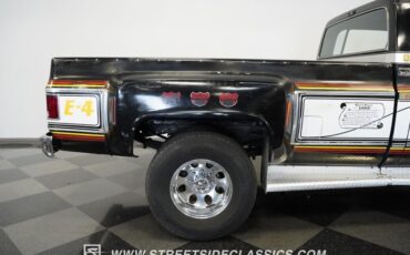 Chevrolet-C30-1979-Black-Patina-Black-35