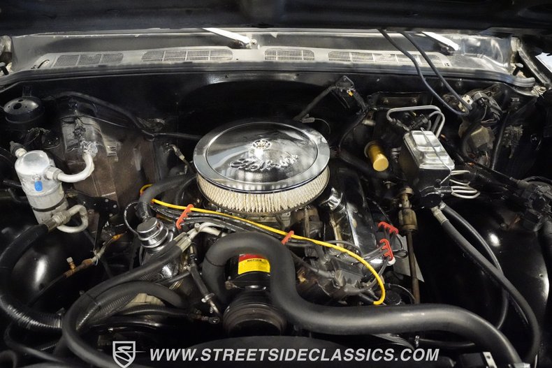 Chevrolet-C30-1979-Black-Patina-Black-4