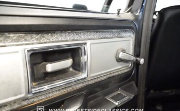 Chevrolet-C30-1979-Black-Patina-Black-44