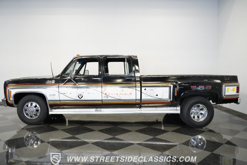 Chevrolet-C30-1979-Black-Patina-Black
