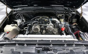 Chevrolet-C30-1984-Brown-Patina-Red-7