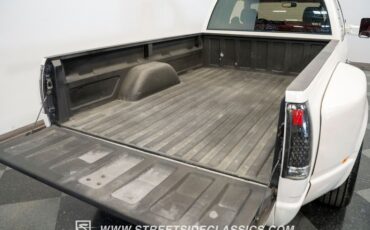 Chevrolet-C3500-1989-Pearl-White-Red-11