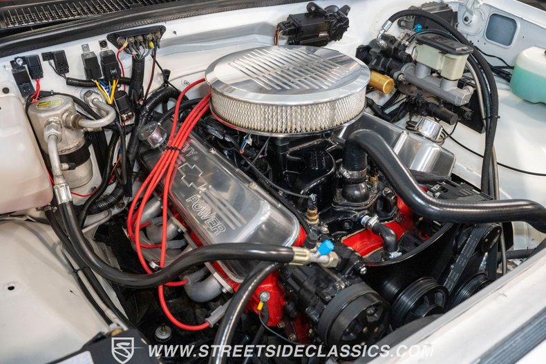 Chevrolet-C3500-1989-Pearl-White-Red-15