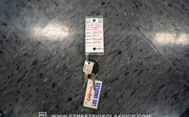Chevrolet-C3500-1989-Pearl-White-Red-20