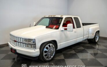 Chevrolet-C3500-1989-Pearl-White-Red-21