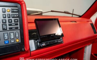 Chevrolet-C3500-1989-Pearl-White-Red-43