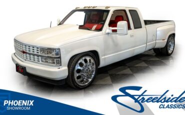 Chevrolet-C3500-1989-Pearl-White-Red-45