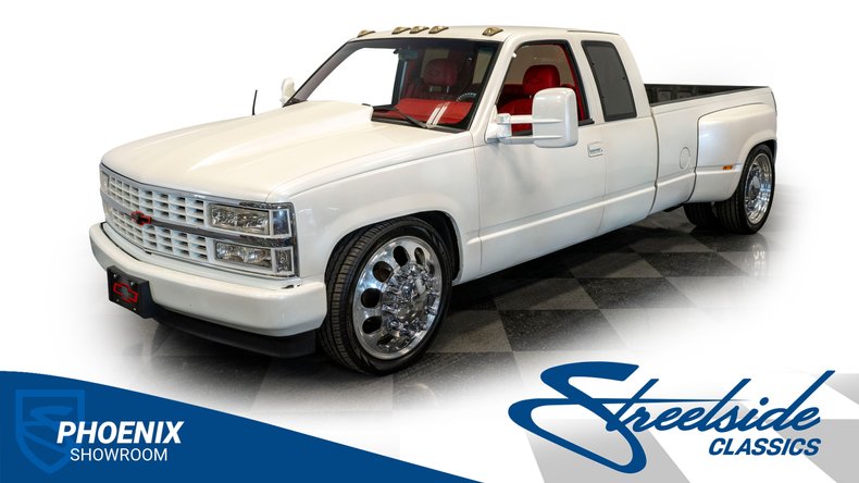 Chevrolet-C3500-1989-Pearl-White-Red-45