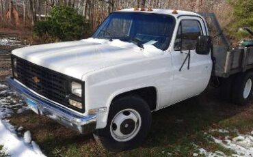 Chevrolet-C3500-1989-White